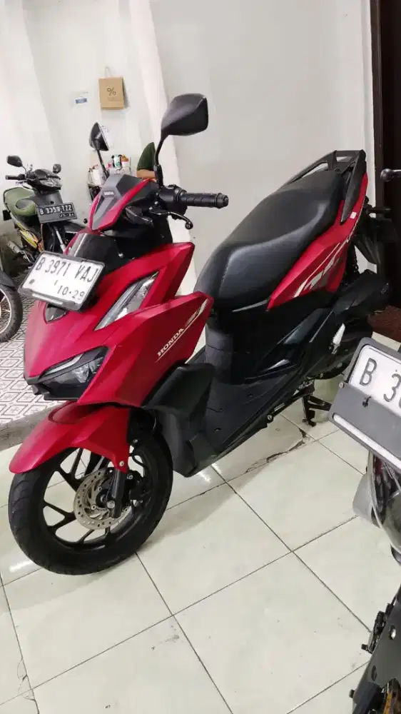 VARIO 160 2024, PAJAK ON, SURAT LENGKAP, MESIN JOS, B tangerang Kota