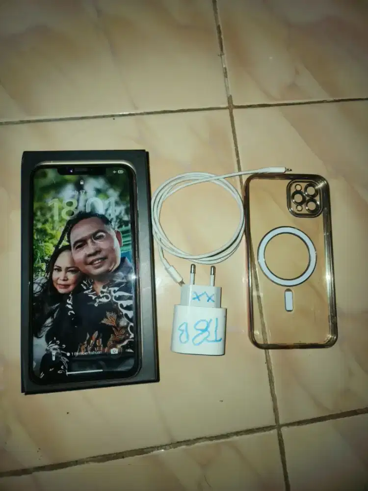 Djual Iphone 11 Pro Max 256GB Iriginal Ibox Rp 7.000.000