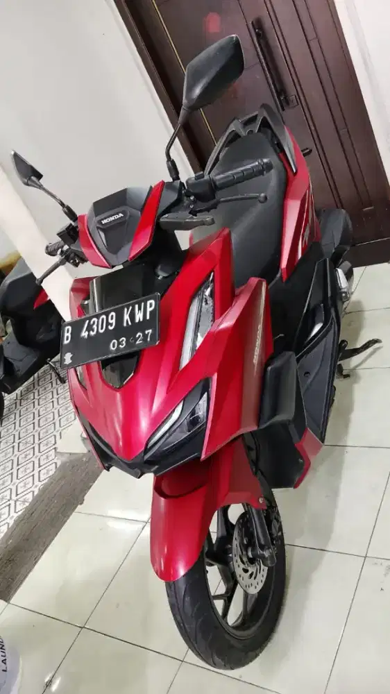 VARIO 160 2024, PAJAK ON, SURAT KUMPLIT, FULL ORSINIL, TERAWAT