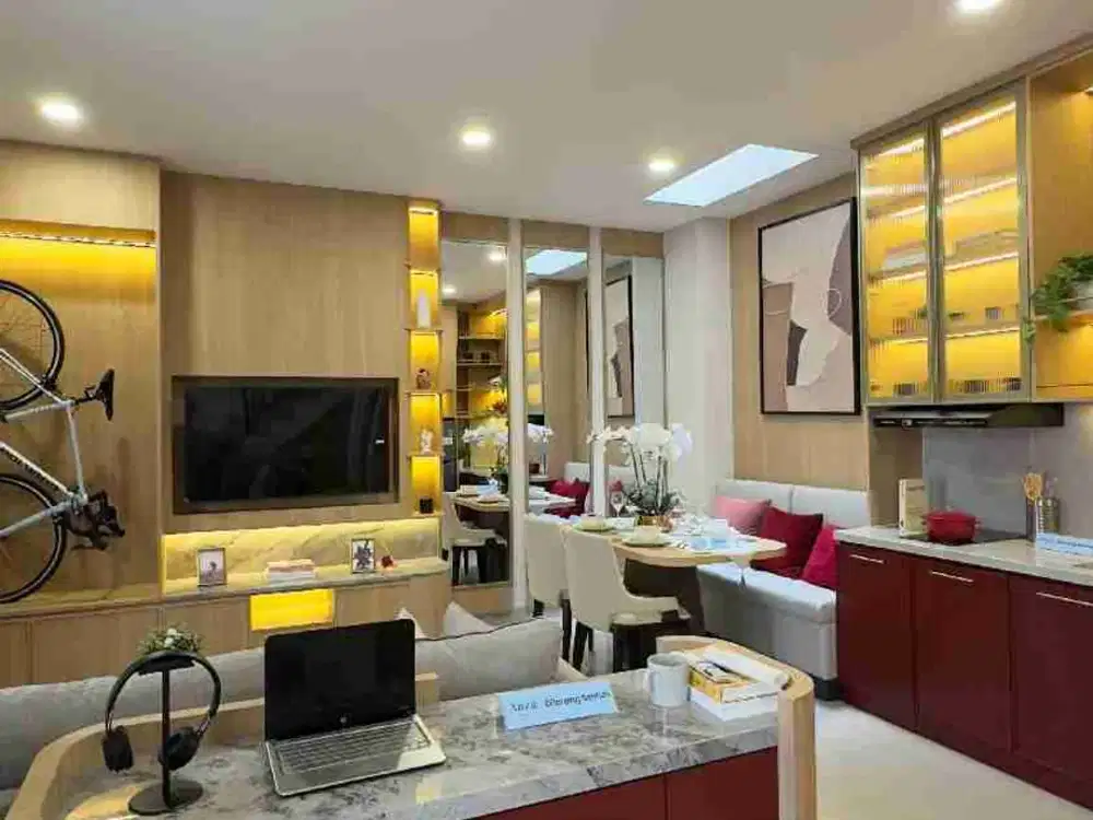 Rumah Baru. 3 lantai. Bebas Banjir.