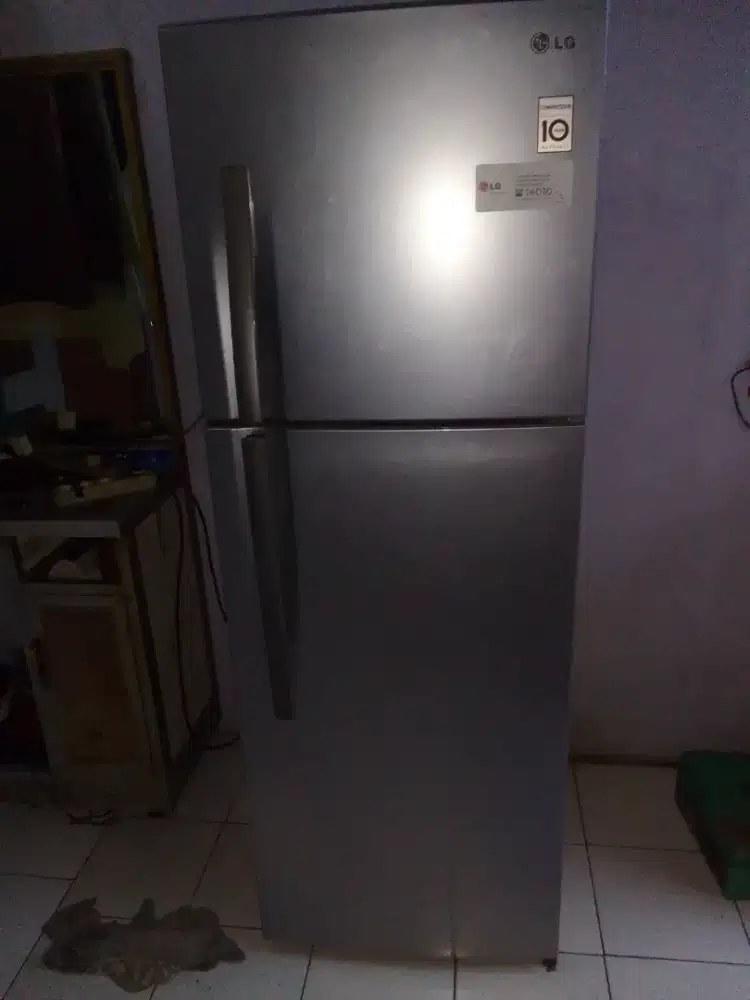Kulkas LG Jumbo normal dingin Joss mantab