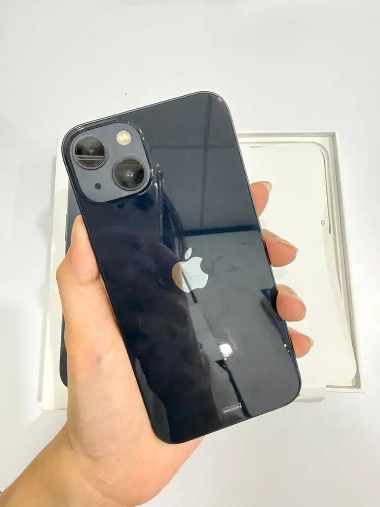 Iphone 13 128 midnight Resmi open box ibox