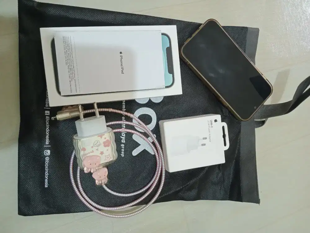 Iphone 90% baru jual cepaaattt