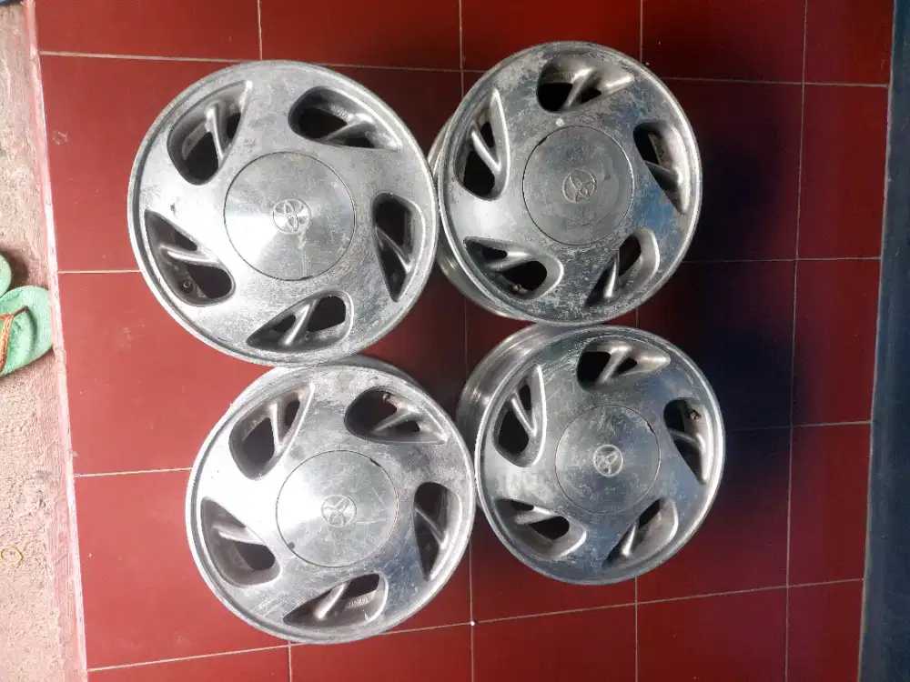 Velg original kijang kapsul LGX