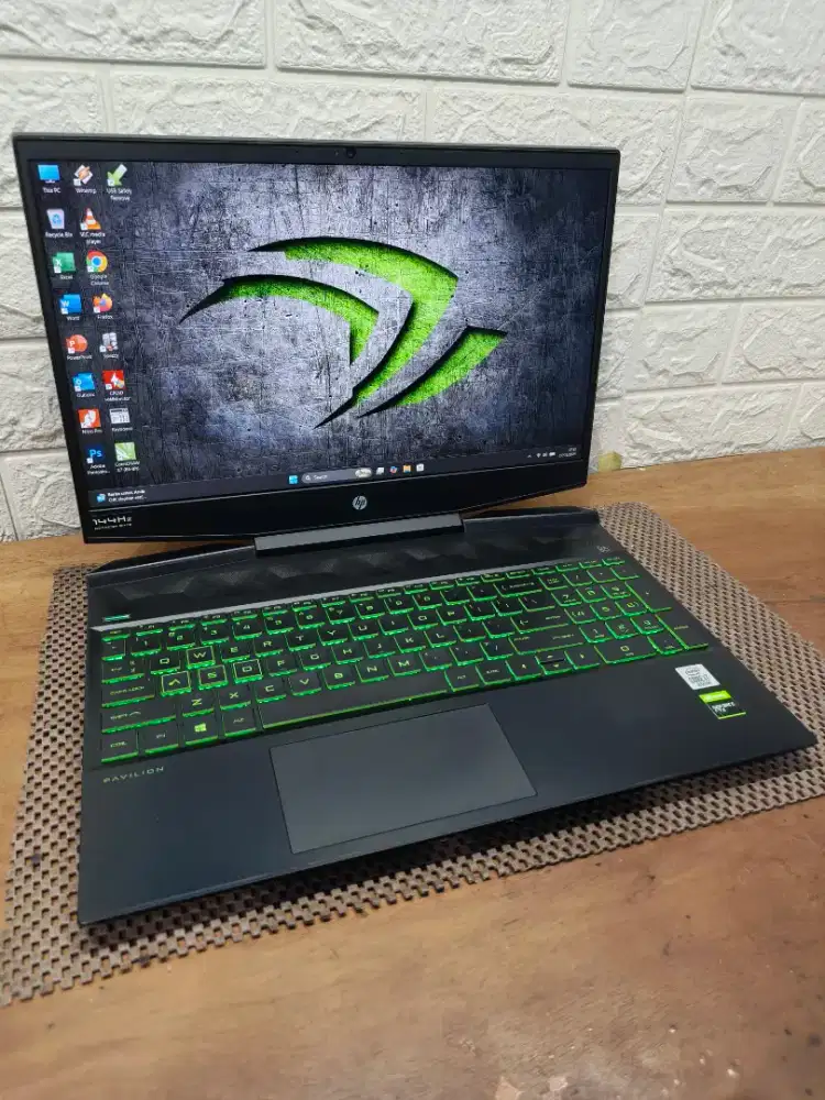 HP Pavilion Gaming intel Core i7 Gen-10 (16/512gb) GTX 1650 NORMAL