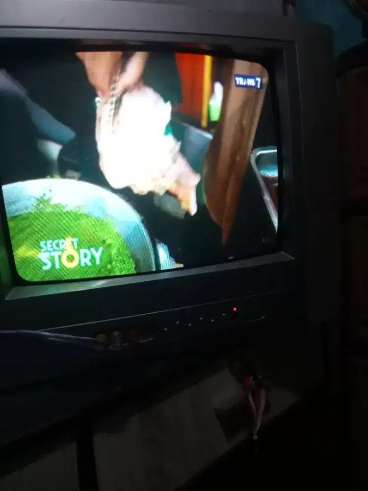 TV tabung Toshiba 14 inc(no STB)