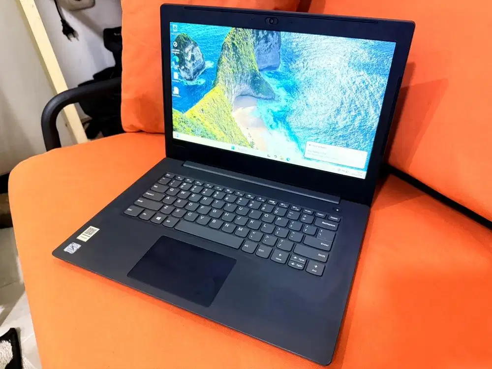 Laptop Desain Lenovo V130 Core i3 Ram 8