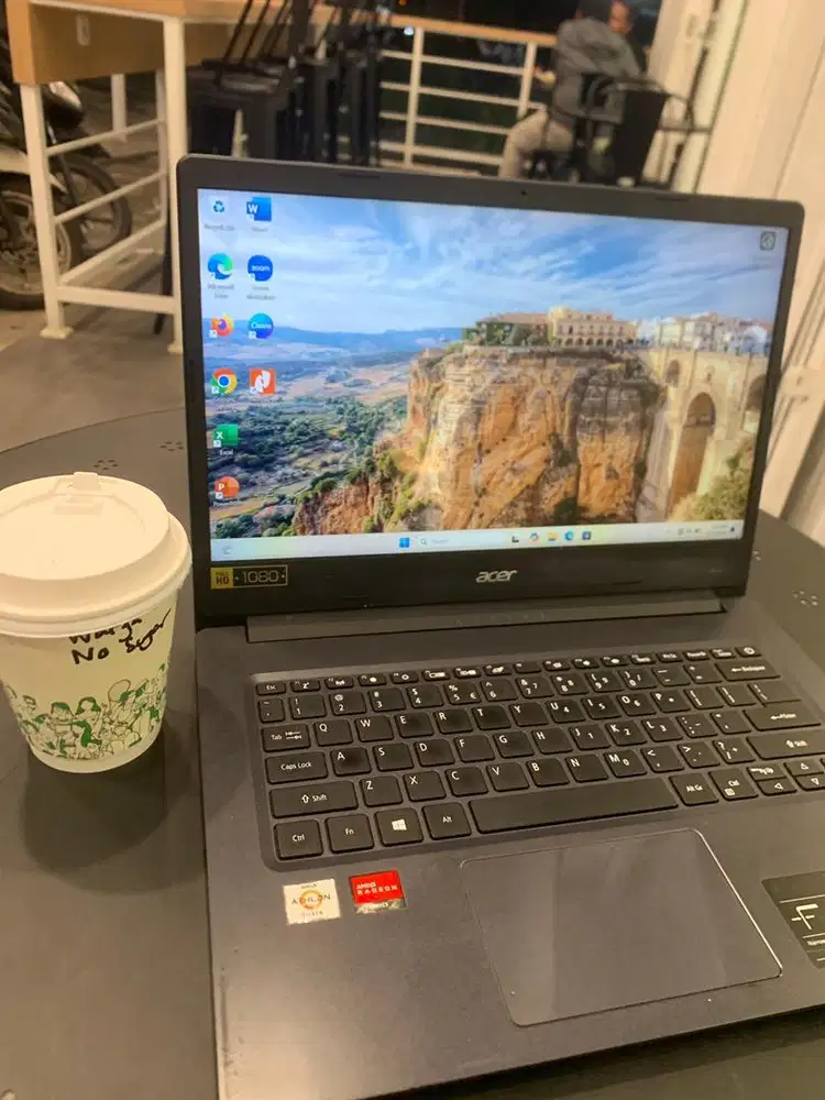 Laptop acer amd athlon silver dual vga