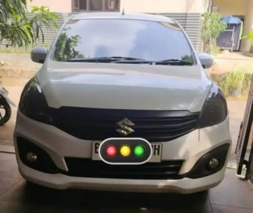 Mobil Ertiga 2016 GL MT