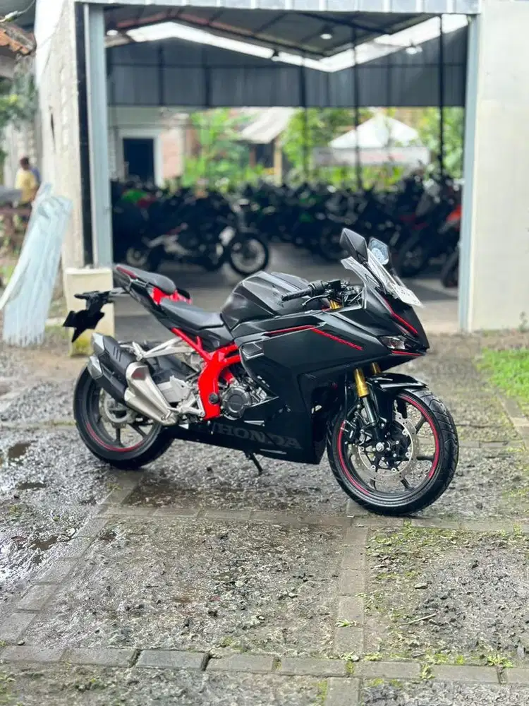 CBR250RR LOW KM LIKE NEW