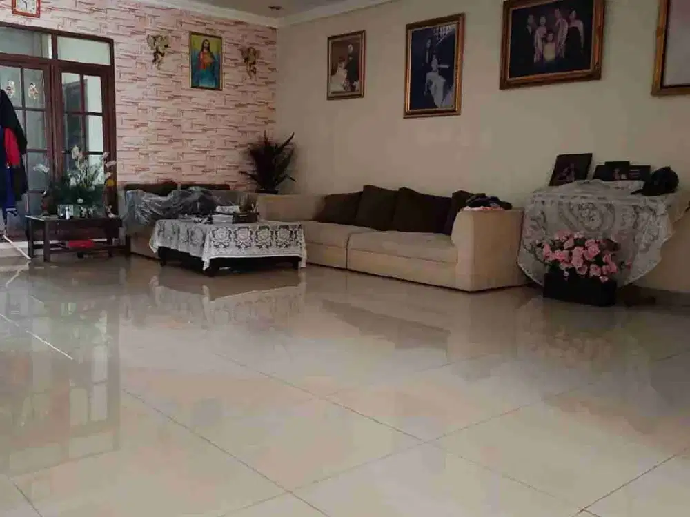 RUMAH RAJAWALI cantik di jual