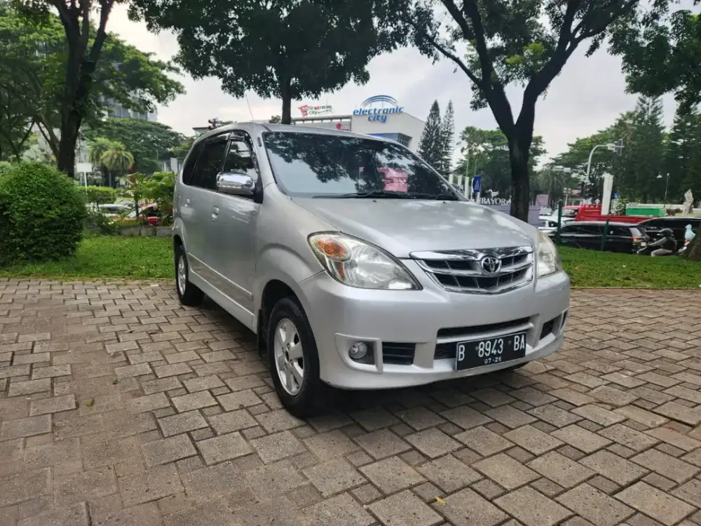 Toyota Avanza G vvti A/T 2011