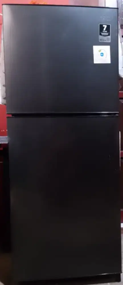 Jual kulkas merk aqua 2 pintu,low watt