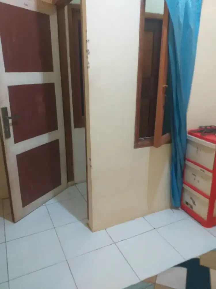 Kost bersih dan nyaman fre wifi