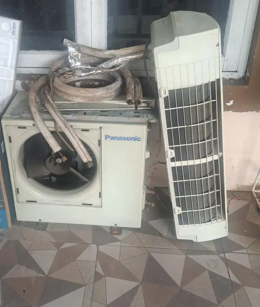 Penampungan ac bekas & rusak
