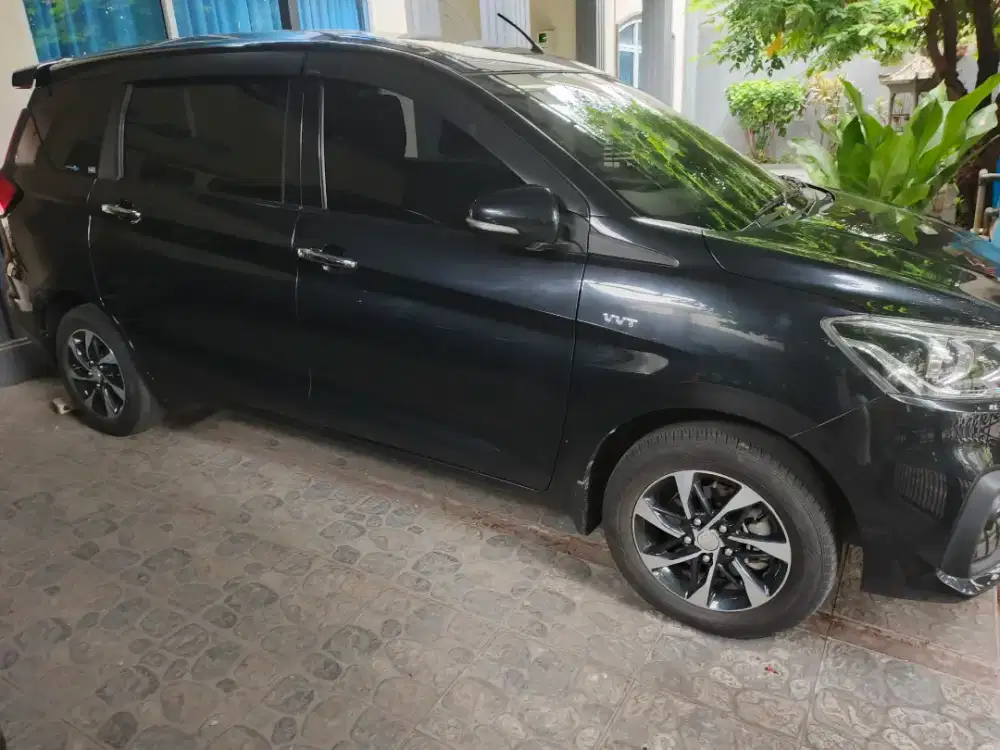 Rental mobil plus driver