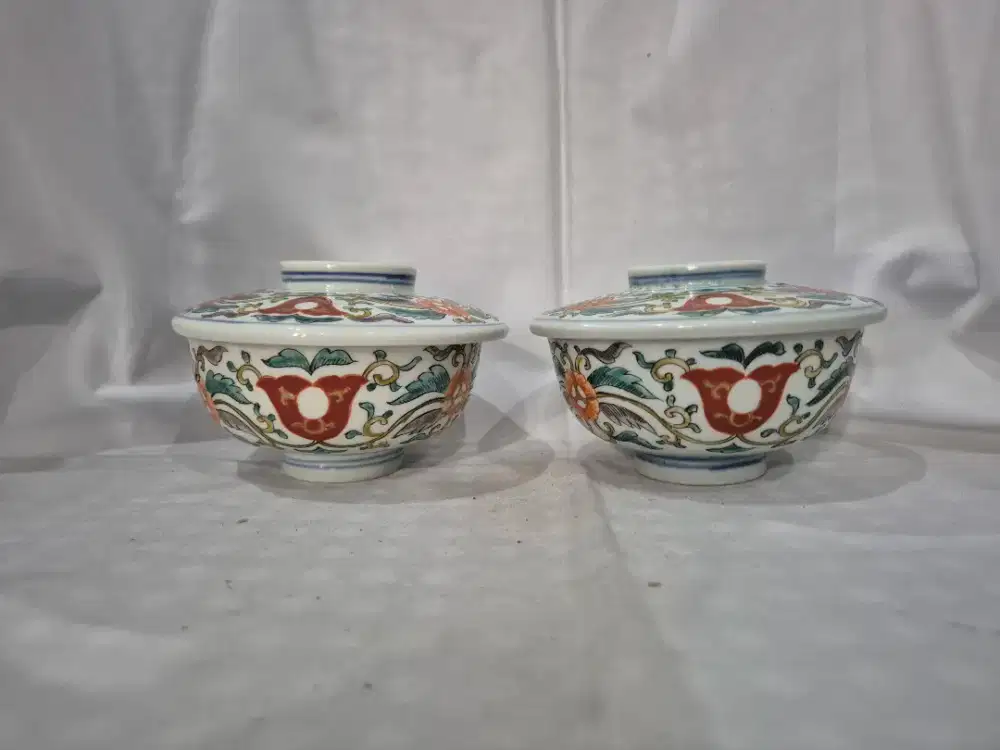 sepasang mangkuk keramik imari jepang