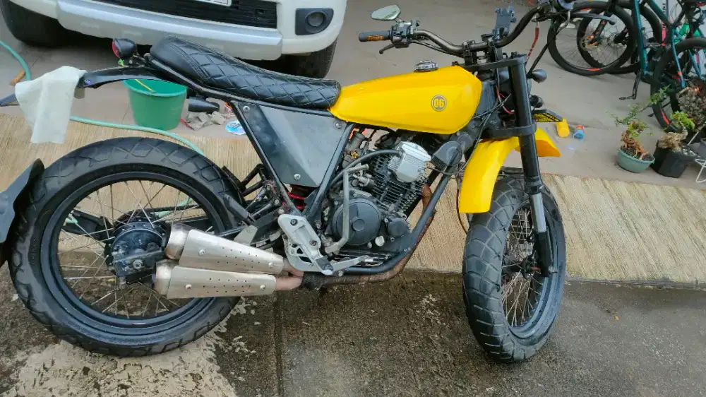 Yamaha Scorpio modif scrambler