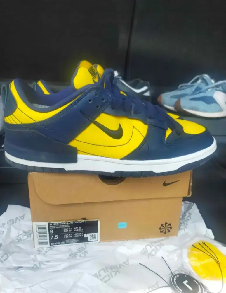 Nike Dunk Low Disrupt 2 Michigan Original Likenew