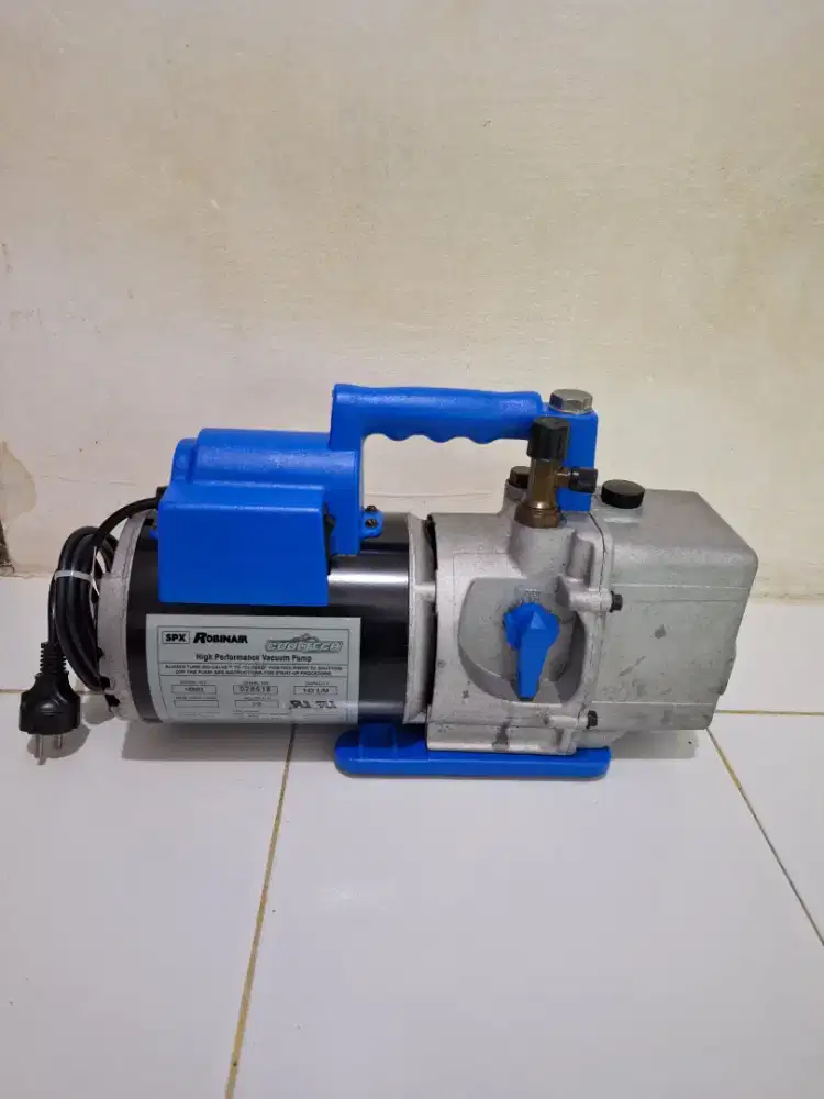 Vacum ac robin air