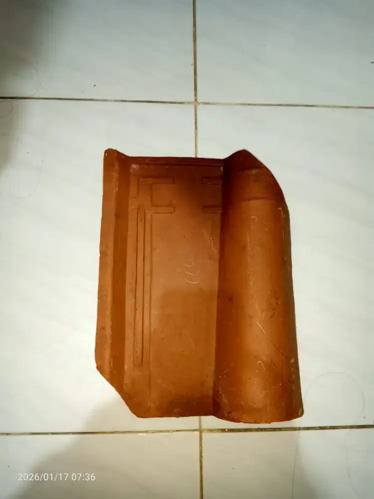 Genteng tanah liat
