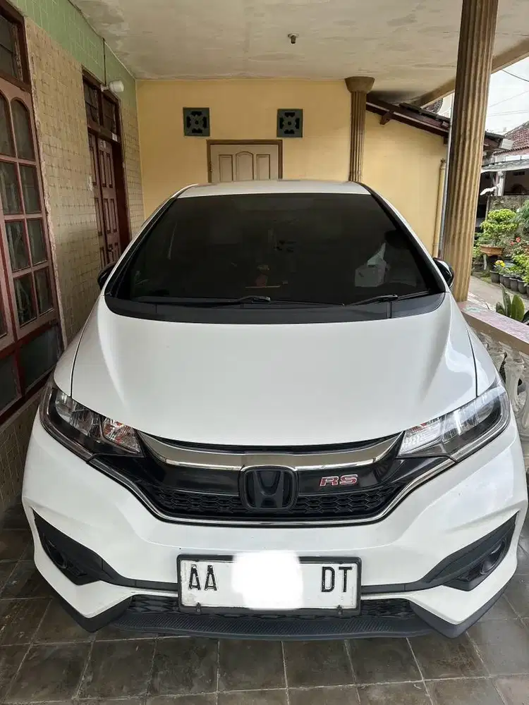 Jual Jazz RS AT 2017/2018 Pemakaian Pribadi asli plat AA dari baru