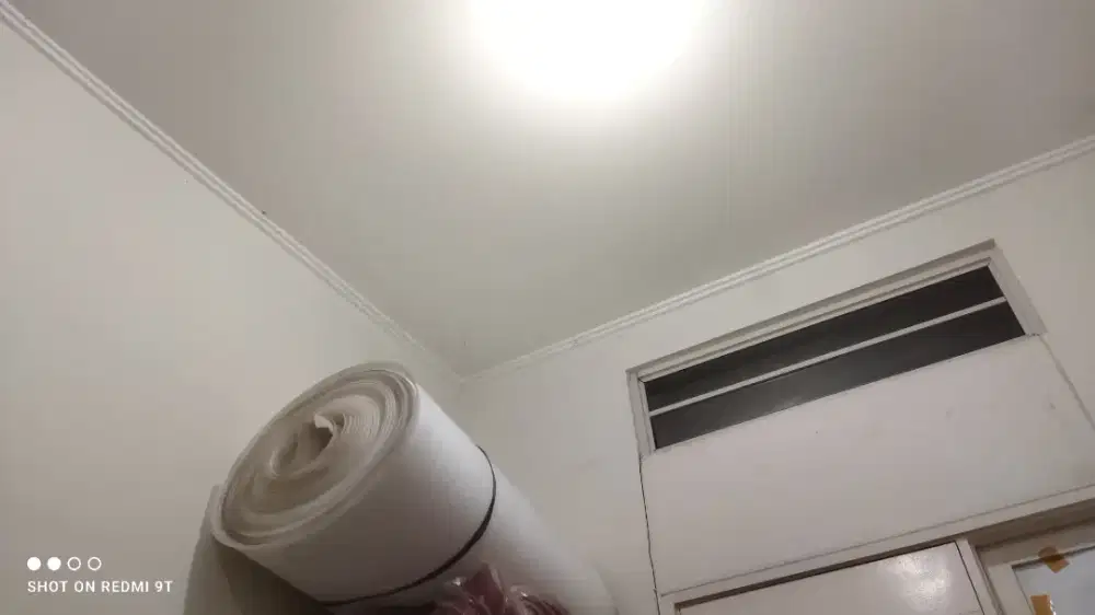 Busa packing 1 roll warna putih