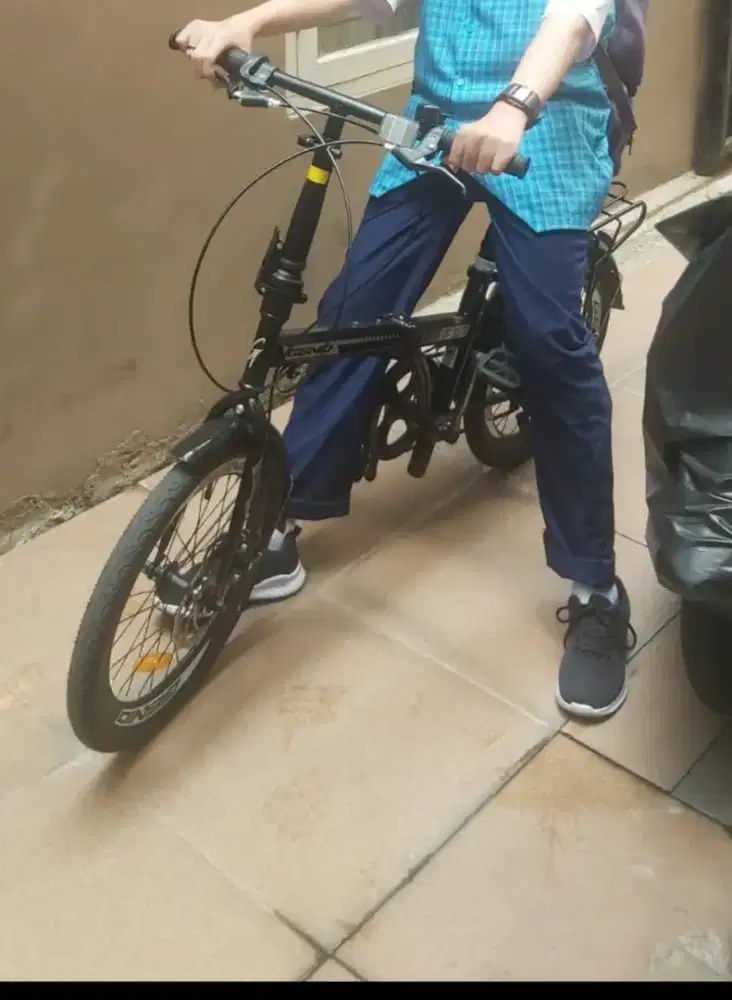 Sepeda lipat siap pakai