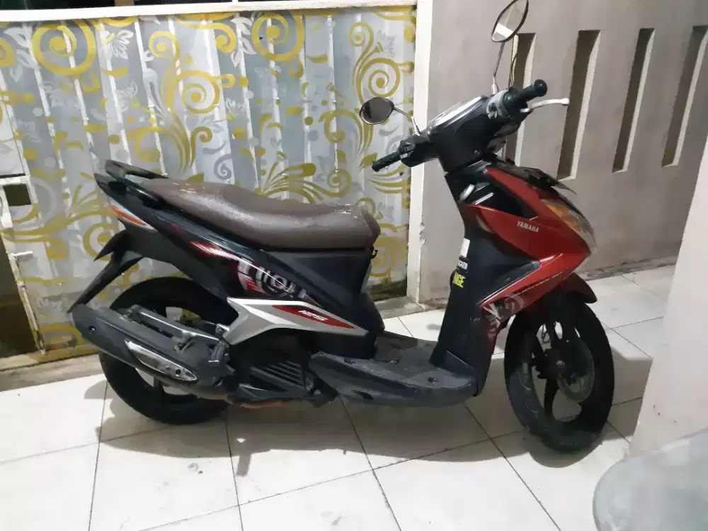 Yamaha xeon karbu 2010 jual atau barter/tt