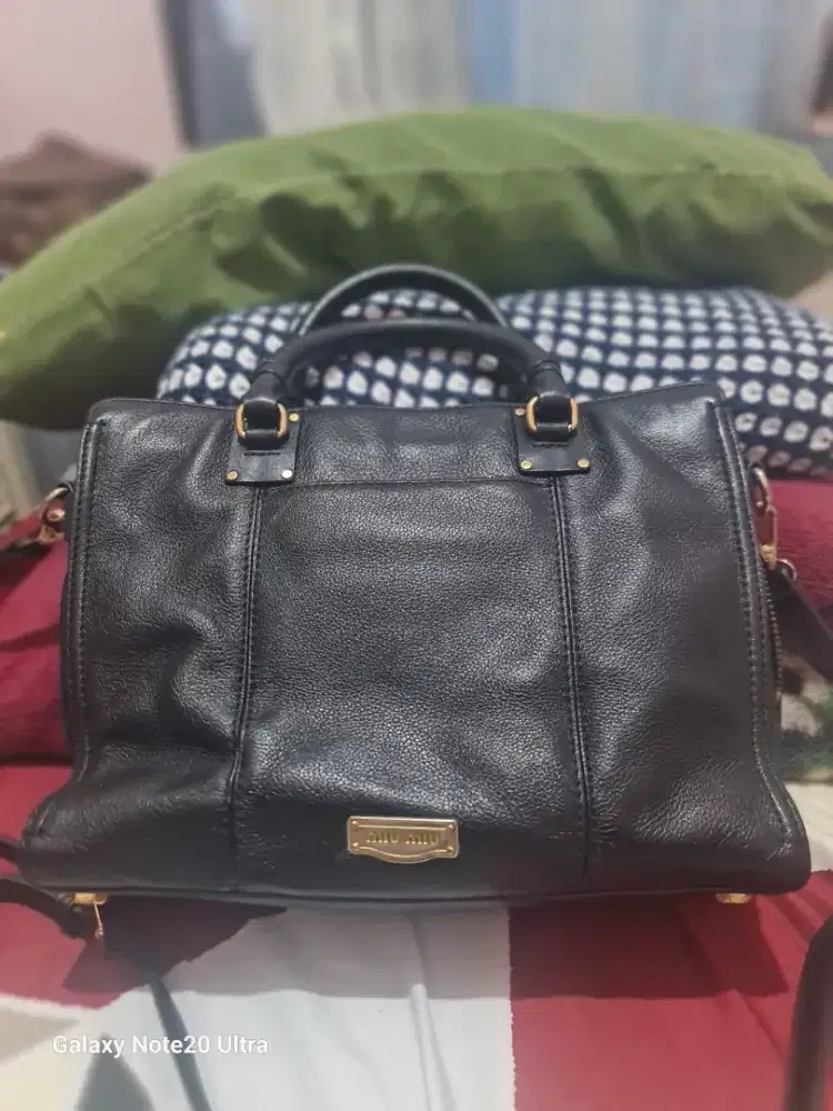 Preloved tas cewek miu miu original minus talpan pengganti