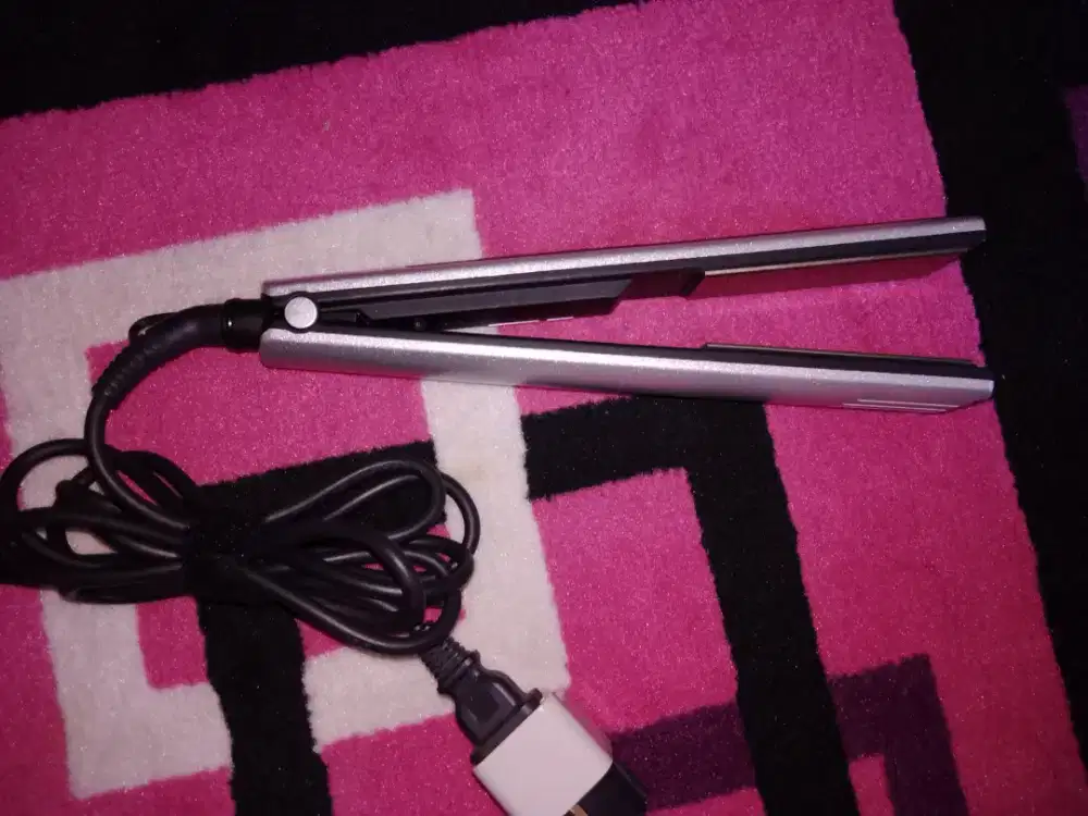 catokan rambut merk romsnce