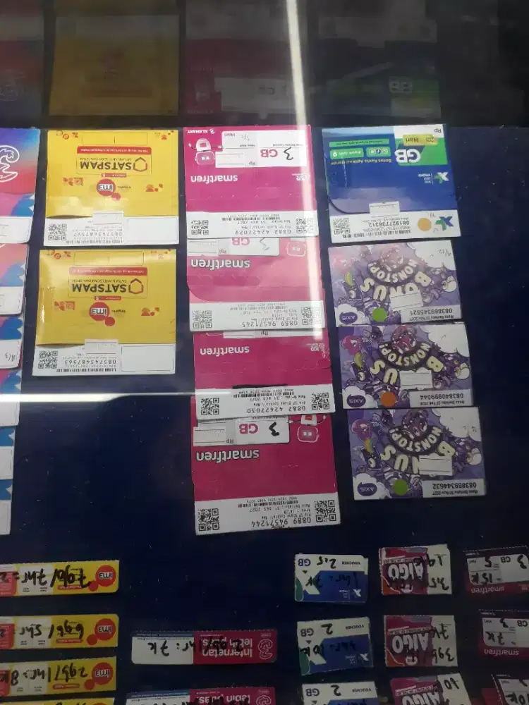 Kartu tri, indst ,smartfren, axis, xl redy