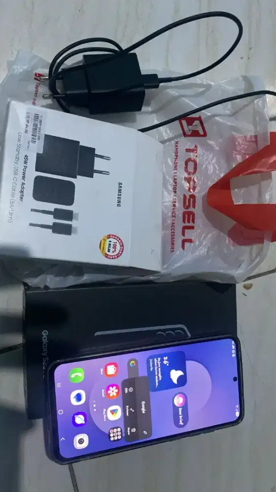 Samsung s25 fe 8/512  + cash ori samsung 45 whatt