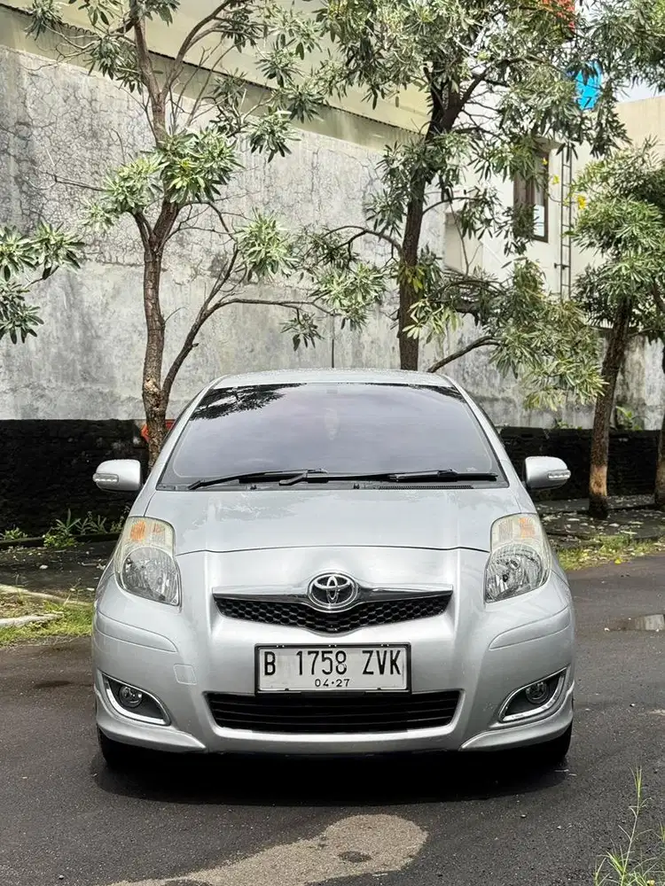 Yaris E Matic 2012 Tgn1 baru asli istimewa cash termurah !