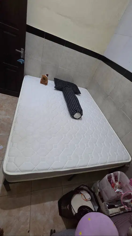 Dijual Kasur Spring Bed Zinus Deluxe + Dipan Zinus Yelena
