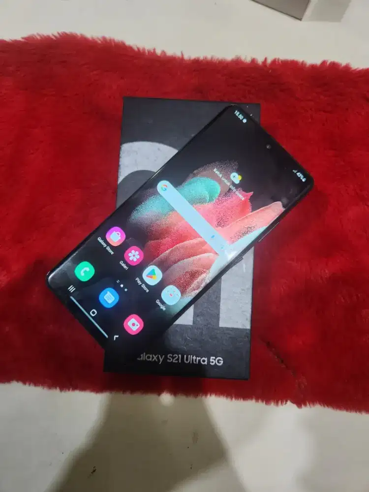 Samsung s21 ultra 12/256
Fulset
Lcd gantian