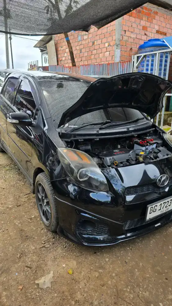 Toyota Yaris S limited A/T th 2012