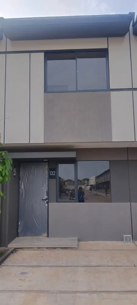Di sewakan rumah