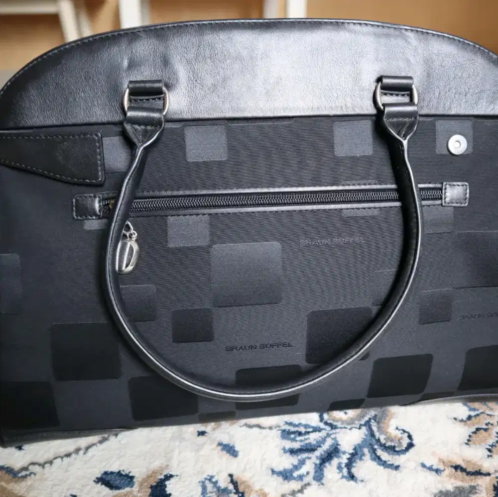 Tas Wanita Braun Buffel Authentic