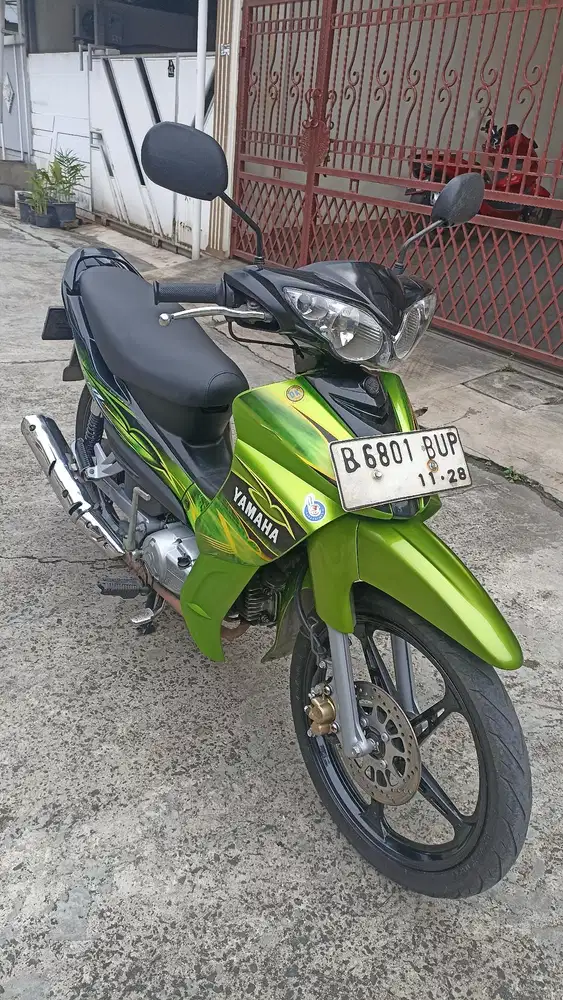Yamaha Jupiter z cw Burhan tahun 2008.