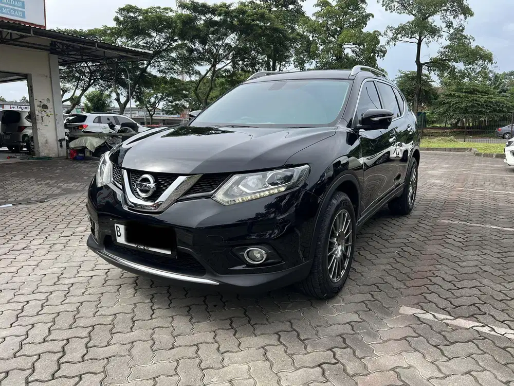 Nissan Xtrail 2015 T32 2.5 AT Hitam