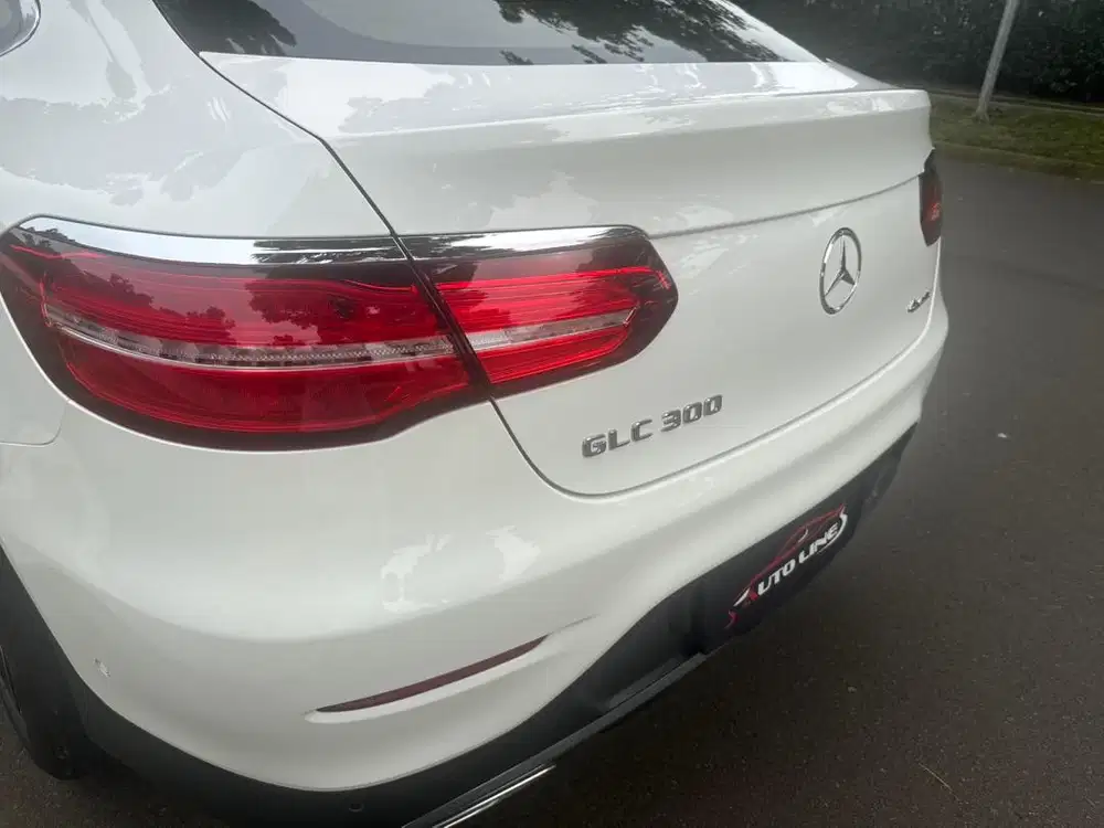 mercedes glc300 glc 300 coupe 2019 reg 2020 fisrt hand!low km!perfect!