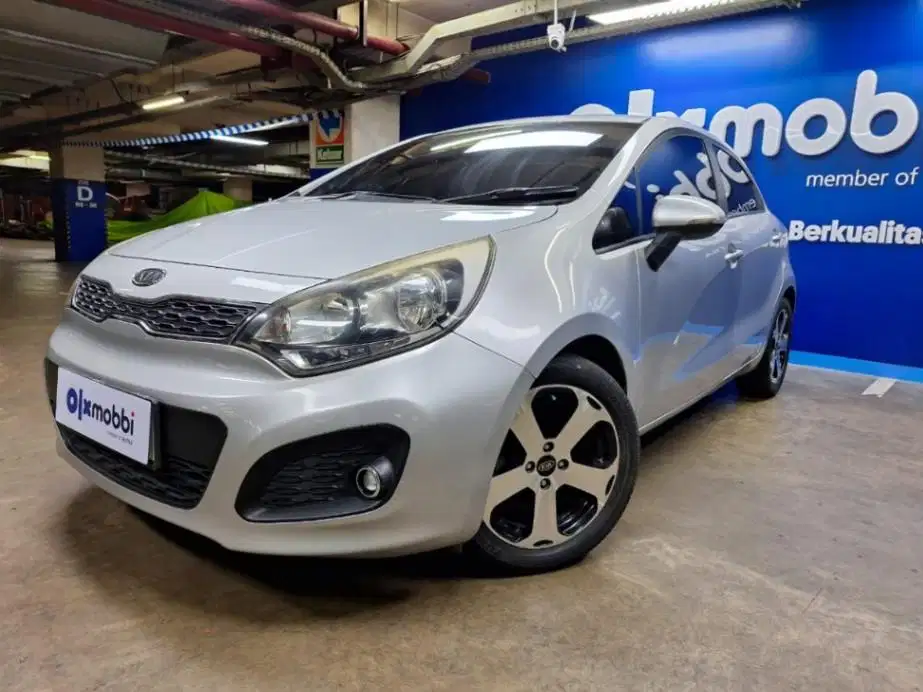 TERMURAH Kia Rio 1.4 SE Bensin-AT 2012 SZM