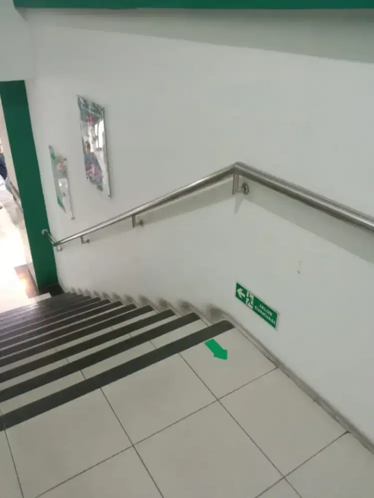 Tukang perbaikan atap bocor dan renovasi