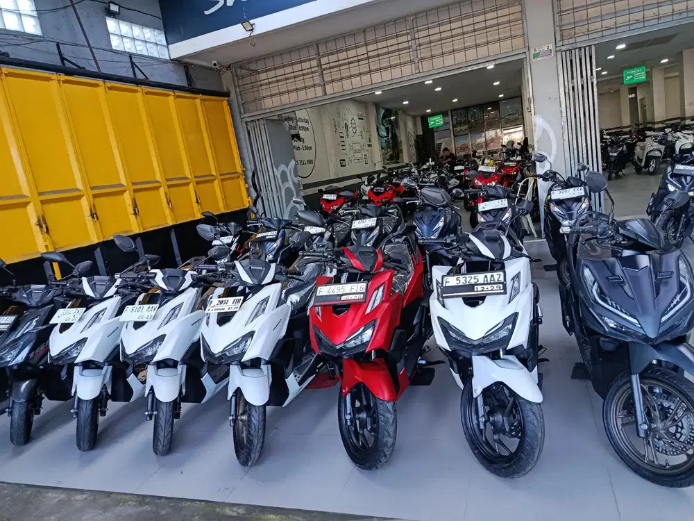 Vario 160 cbs 2024 exclusive
