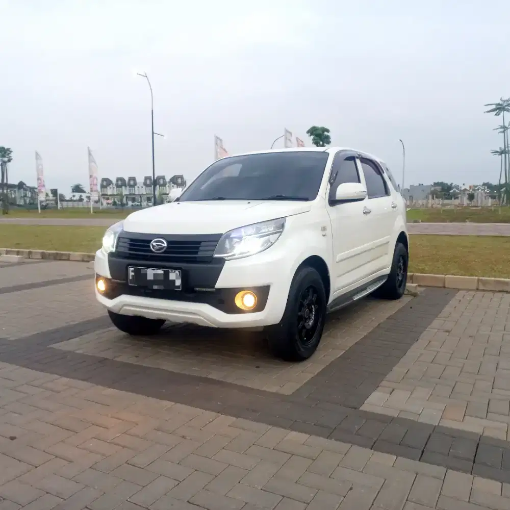 Daihatsu Terios x extra MT 2015