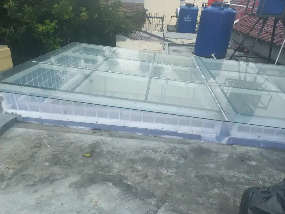 Tukang perbaikan atap bocor,dag,talang kanopi,renopasi dll