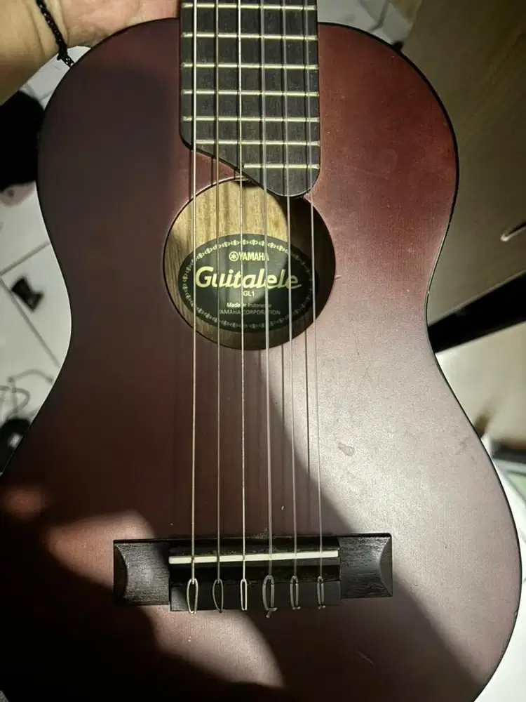 Guitarlele Yamaha GL-1