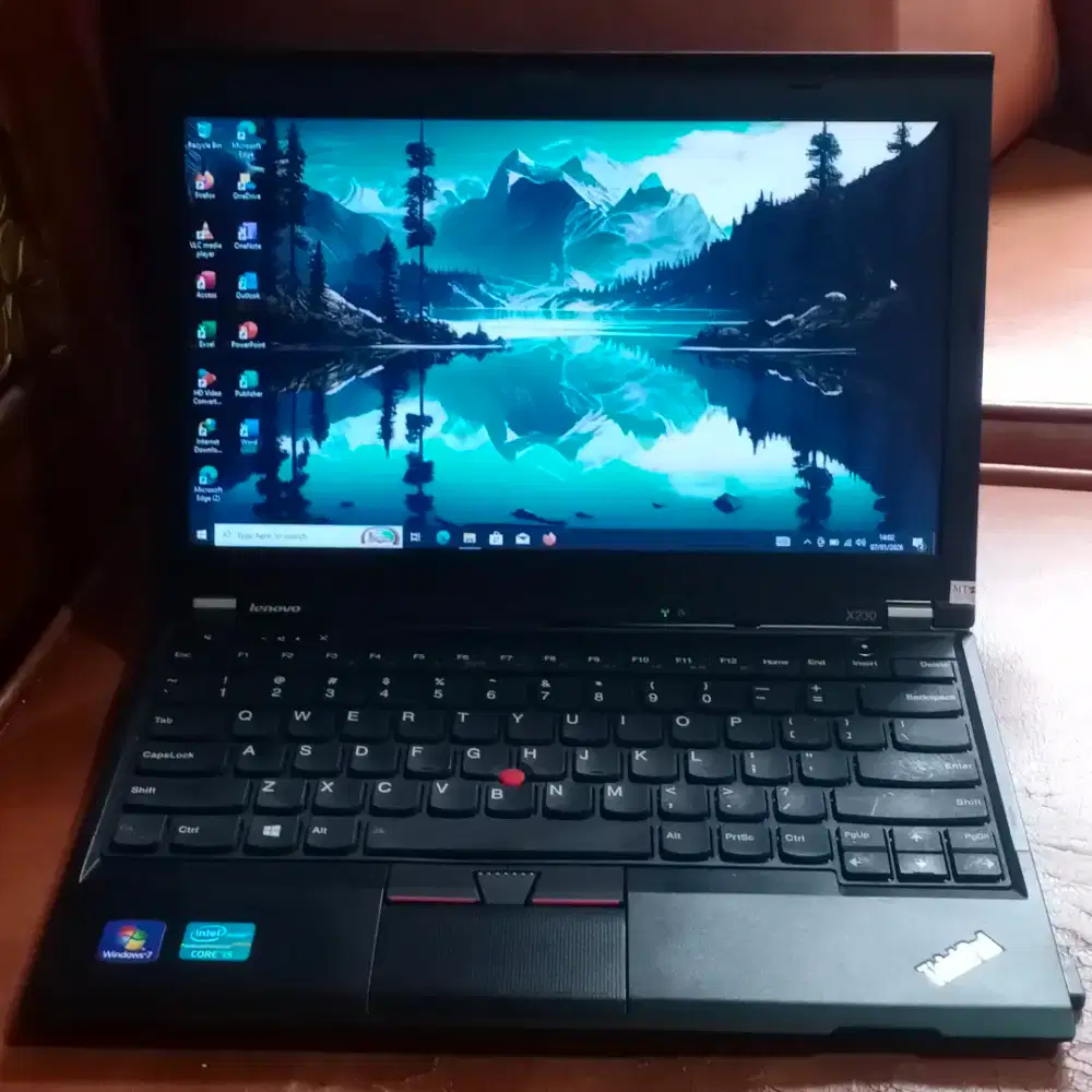 Laptop i5 ram 10gb ssd 256gb