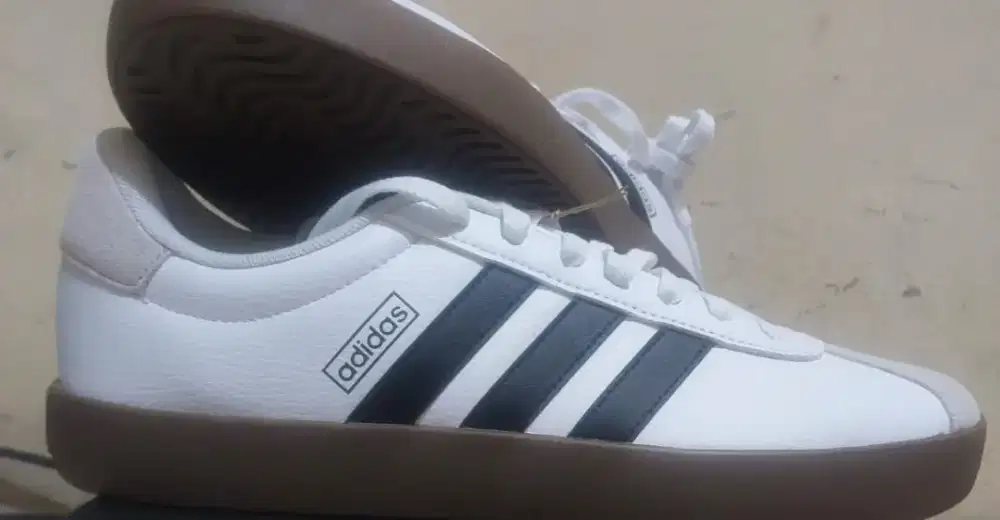 Sepatu Olahraga Adidas PRIA PROMO